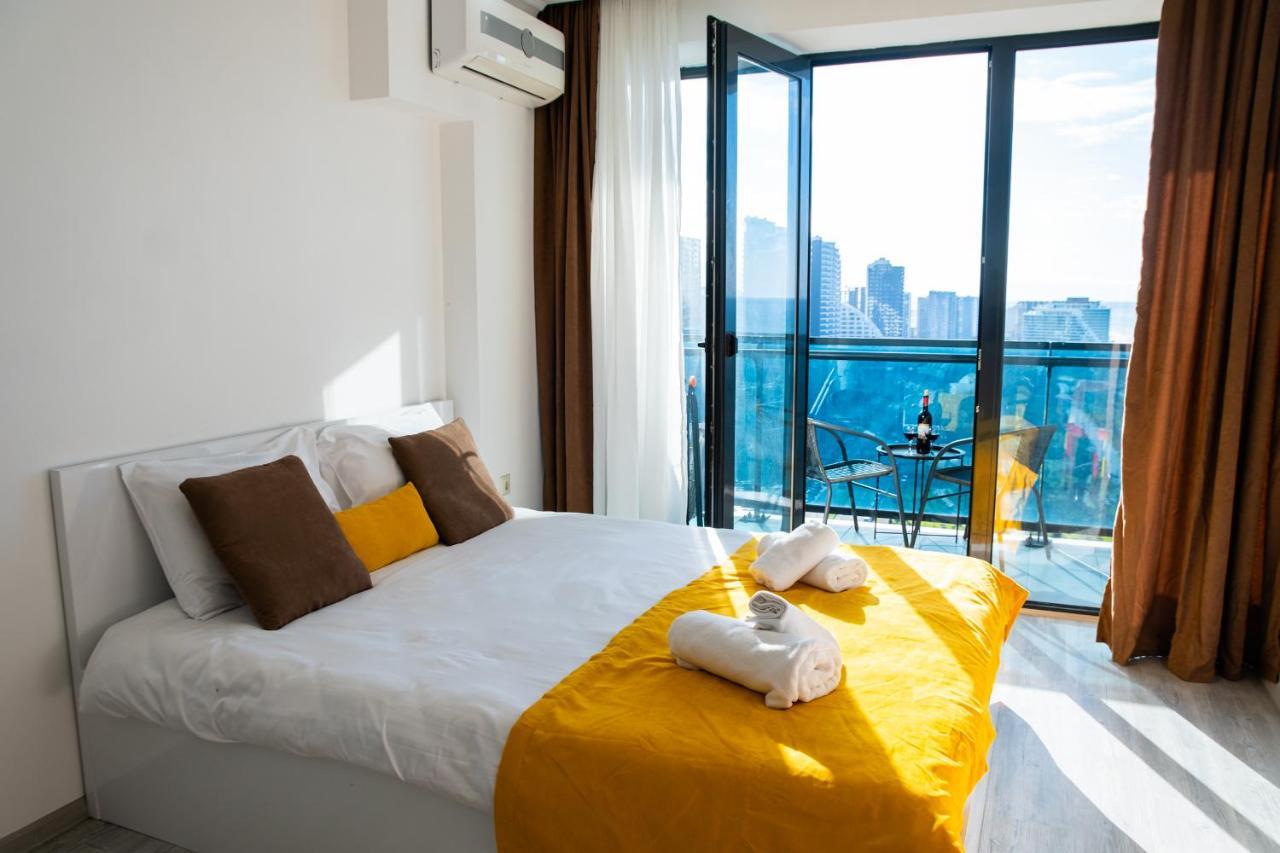 Beach Tower By G-Point Batumi Kültér fotó